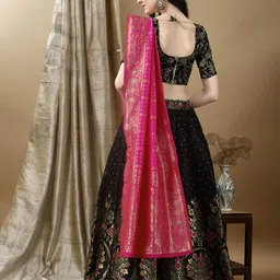 swami studio Embellished, Floral Print, Self Design Semi Stitched Lehenga Choli image 2