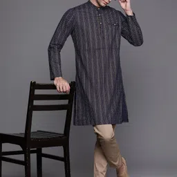 indo era Men Printed Pure Cotton Straight Kurta-picture-23