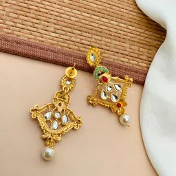 ABDESIGNS Gold-Plated Kundan Studded Meenakari Jewellery Set image 4