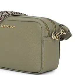 Berrylush Animal Textured Structured Sling Bag image 4