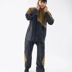 aashi Solid Men Rain Suit image 3
