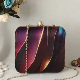 Swisni Printed Box Clutch image 1