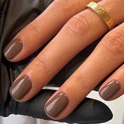 caterinachiara Long Lasting HD Finish Smooth Glossy Look Nail Polish/Nail Ename Chocolate Brown image 2