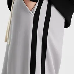 nftrendlyy Men Striped Grey Track Pants image 4