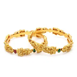 KARATCART Women Set Of 2 Gold Plated Red & Green Kundan Studded Mata Laxmi Rajwadi Temple Bangle image 2