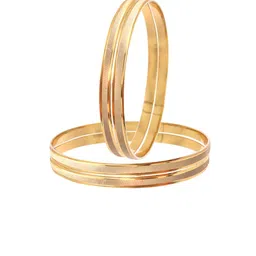 Jewar Mandi Set of 4 Gold-Plated Etching Work Bangles image 2