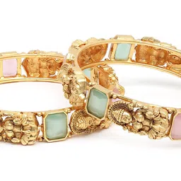 KARATCART Women Set of 2 Gold-Toned & Blue Rajwadi Gold Plated Temple Bangles image 4