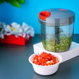 garu plastic Multipurpose Plastic Vegetable Chopper Cutter 5 Blades Electric Vegetable & Fruit Chopper image 3