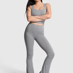 Victoria's Secret PINK Relay Women High-Rise Ankle-Length Flared Tights-picture-36
