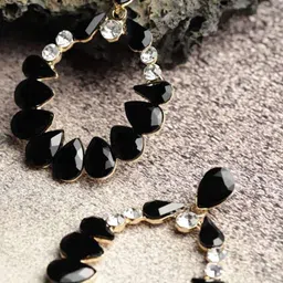 DressBerry Gold-Plated Contemporary Drop Earrings-picture-20