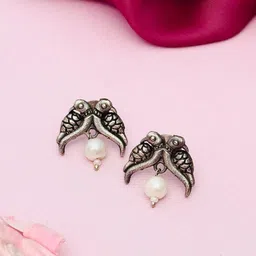 Sangria Silver-Plated Oxidised Artificial Stones and Beads Studs image 1
