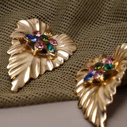 SOHI Gold-Toned Leaf Shaped Drop Earrings image 1