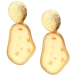 DressBerry Gold-Plated Contemporary Studs Earrings image 3