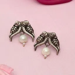 Sangria Silver-Plated Oxidised Artificial Stones and Beads Studs image 3