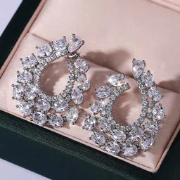 Designs & You Silver-Plated Contemporary Studs Earrings image 4