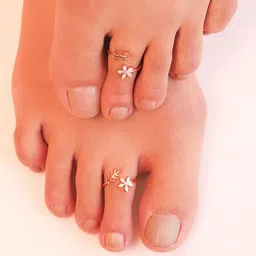 zavya Sterling Silver Rhodium Plated Toe Ring image 2