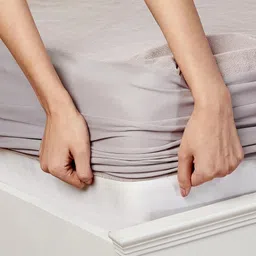 vastrora Fitted Queen Size Waterproof, Breathable, Stretchable Mattress Cover image 2