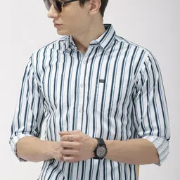 the indian garage co. Men Slim Fit Striped Spread Collar Casual Shirt-picture-16