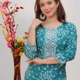 wawlooks Women Printed, Embroidered Viscose Rayon Straight Kurta-picture-10