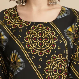 7threads KALINI Bandhani Printed Crepe Straight Fit Kurta image 3
