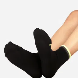 Bodycare Men Pack Of 2 Patterned Anti Bacterial Above Ankle Length Socks image 5