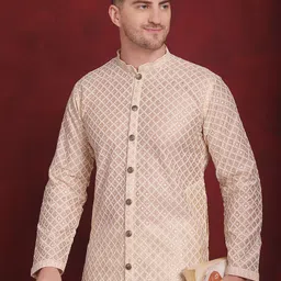 jompers Men Embroidered Silk Blend Straight Kurta image 3