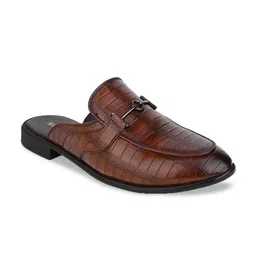 Styli Men Textured Comfort Insole Mules image 4