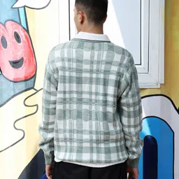 campus sutra Men Solid Turtle Neck Green Sweater image 3