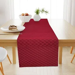 HOMADORN Maroon Quilted Table Runner image 4