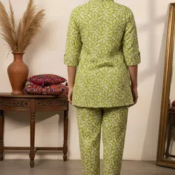 co-ords sasan Shirt Pant Co-ords Set image 2