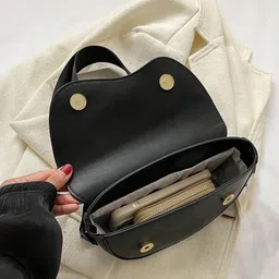 classy women Black Women Sling Bag Indie Core Mini Crossbody Bag – Adjustable Strap And Spacious Inside image 4