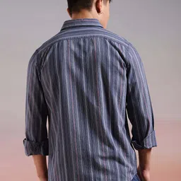 wrogn Men Slim Fit Striped Spread Collar Casual Shirt image 3