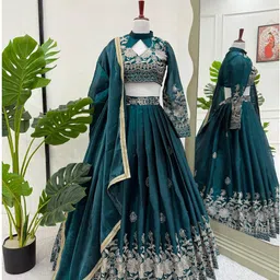 devaanshfab Embroidered Semi Stitched Lehenga Choli image 2