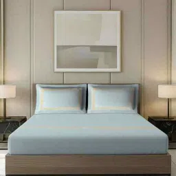 platina india Green Solid Colour Base With Leaf Embroidery 500 Tc Cotton King Sized Double Bedsheet With 2 Pillow Covers-picture-28