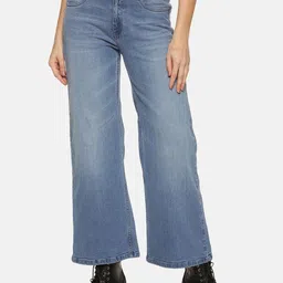 ISU Women Blue Relaxed Fit Light Fade Cotton Jeans-image-54