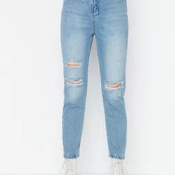 Trendyol Women Blue Slash Knee Pure Cotton Light Fade Jeans-image-2