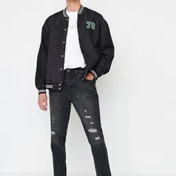 Trendyol Men Black Super Skinny Fit Mildly Distressed Light Fade Jeans-picture-12