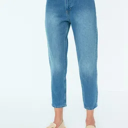 Trendyol Women Blue Pure Cotton Heavy Fade Jeans-picture-35