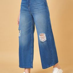 YU by Pantaloons Women Flared Fit Mildly Distressed Heavy Fade Cropped Cotton Jeans-picture-11