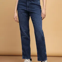 Wrangler Women Slim Fit High-Rise Mildly Distressed Light Fade Stretchable Jeans-picture-25