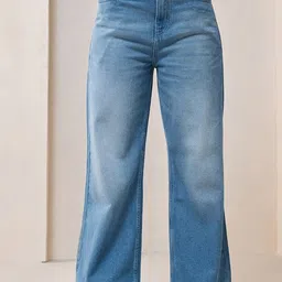 Bewakoof Women Wide Leg High-Rise Low Distress Light Fade Baggy Jeans-image-60