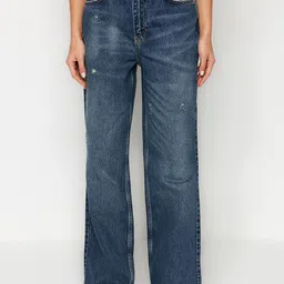 Trendyol Women Straight Fit Low Distress Light Fade Jeans-picture-39