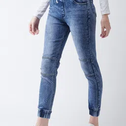 DressBerry Women Blue Relaxed Fit Light Fade Cropped Stretchable Joggers Jeans-image-97