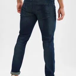 SPYKAR Men Slim Fit Low-Rise Light Fade Clean Look Stretchable Jeans image 3