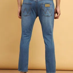 Wrangler Men Slim Fit Mid Rise Light Fade Clean Look Jeans image 5