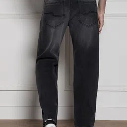 Dennis Lingo Men Relaxed Fit Clean Look Light Fade Jeans image 3