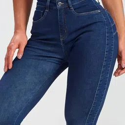 The Roadster Lifestyle Co Women Slim-Fit Mid-Rise Jeans image 3