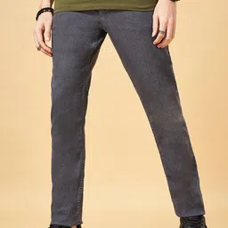 SF JEANS by Pantaloons Men Slim Fit Light Fade Stretchable Jeans image 2