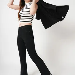 Kraus Jeans Women Clean Look Flared Mid-Rise Jeans image 5