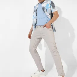 Campus Sutra Men Smart Slim Fit Stretchable Cotton Jeans image 3